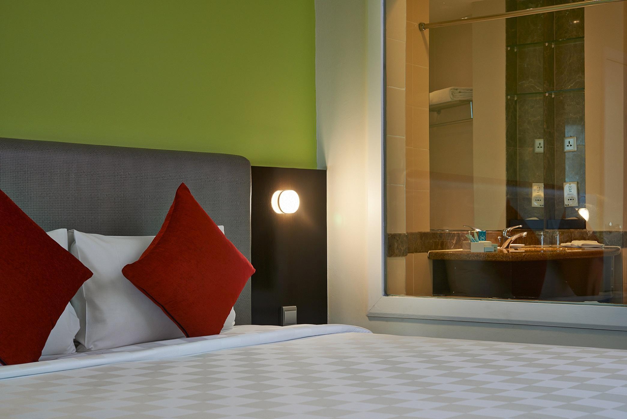 Novotel Centre