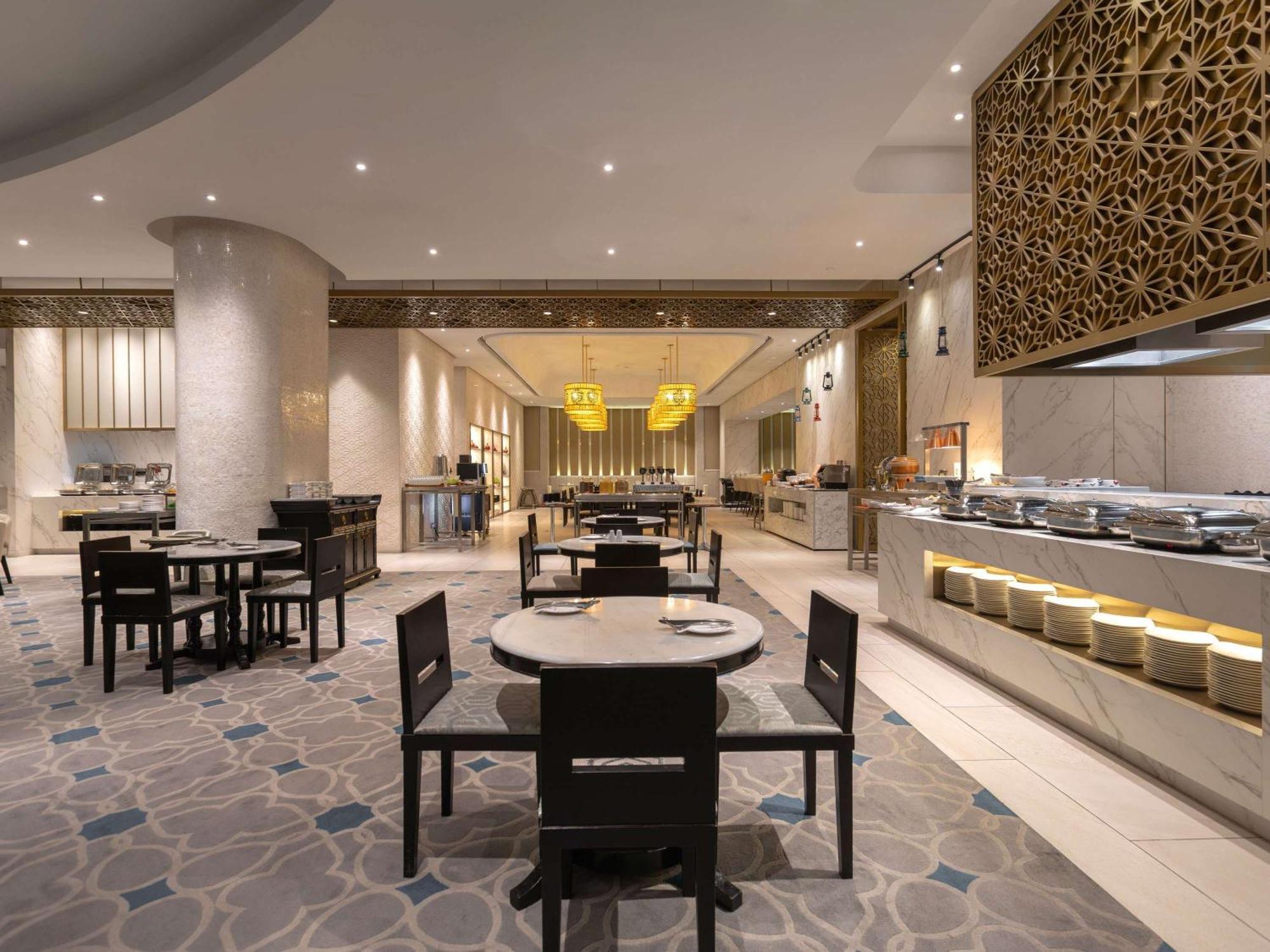 Novotel Centre 4*