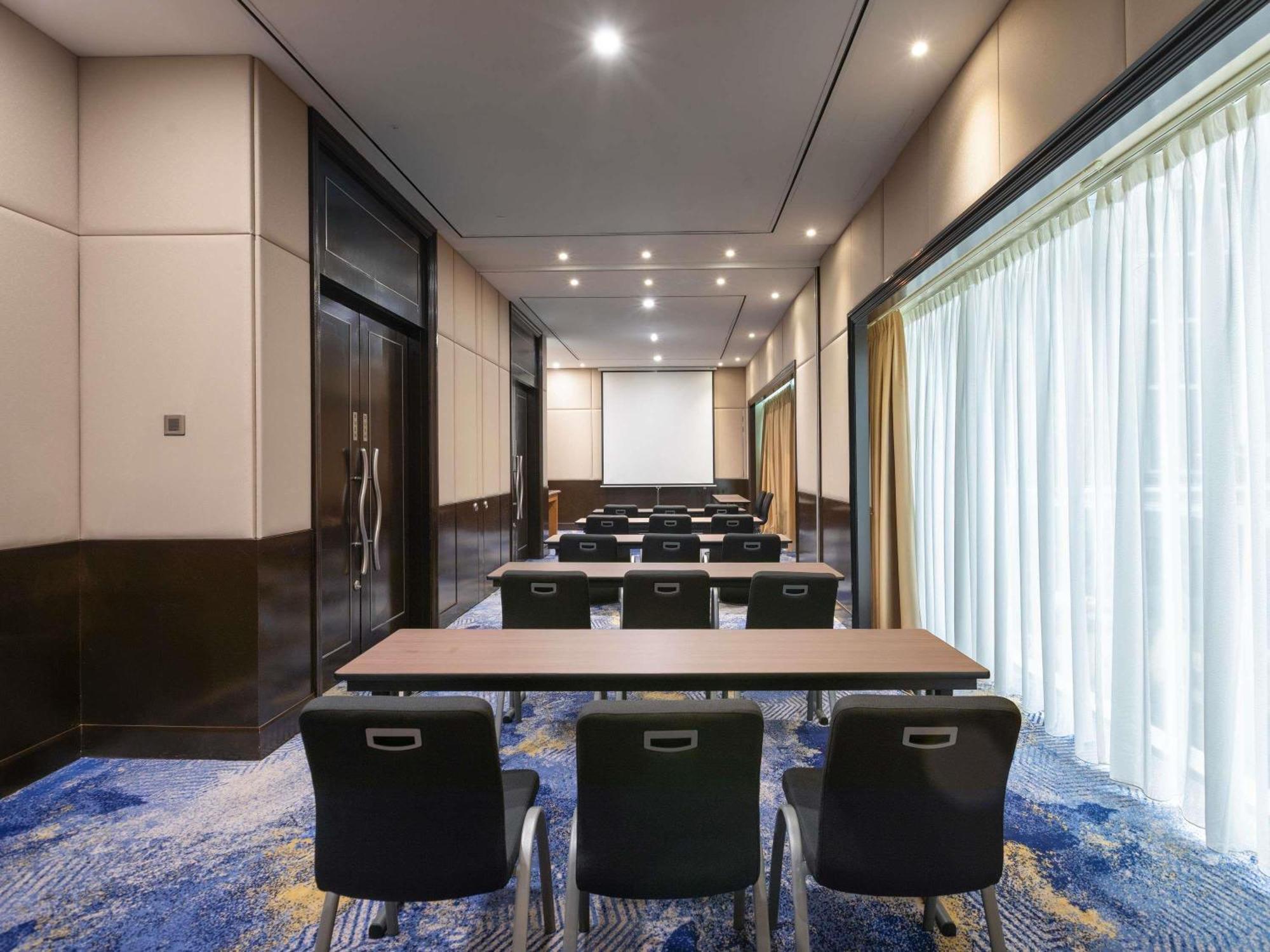Hotel Novotel Centre 4*